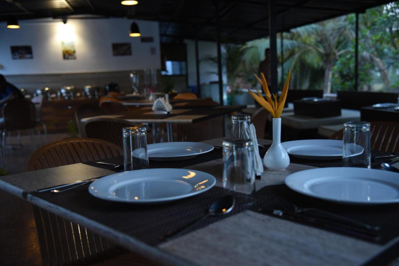 Clarissa Resort Goa Saligao Exterior photo
